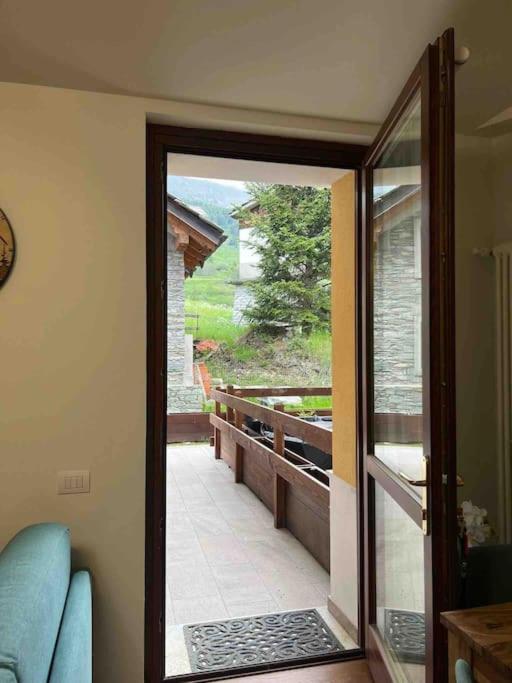 Petit Bijou - Corbet - Monolocale Con Divano Letto In Soggiorno - Massimo 3 Persone 샴폴루크 외부 사진